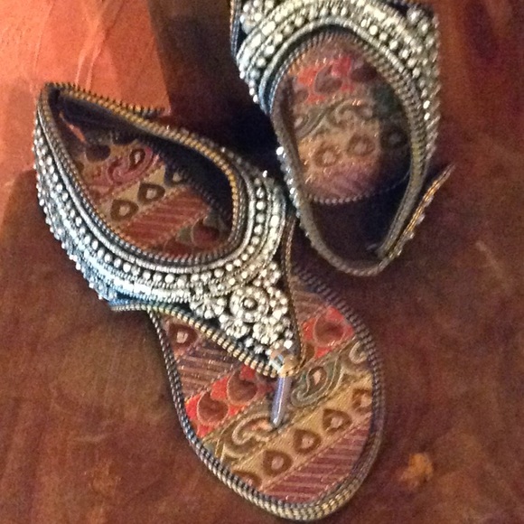 Rhinestone sandals - Picture 1 of 3